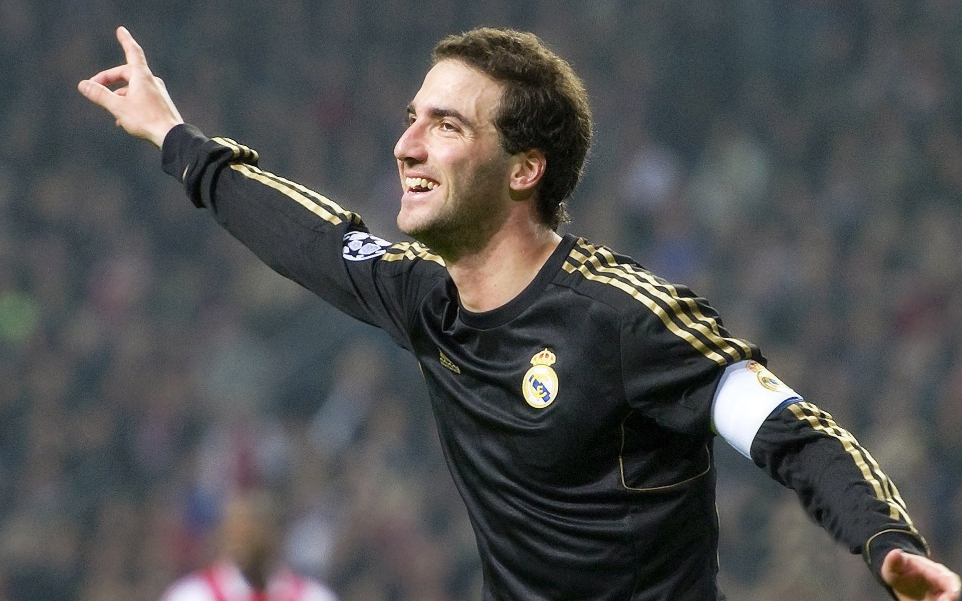 《电竞文化新发展：从游戏到城市文化的渗透》，电竞文化价值